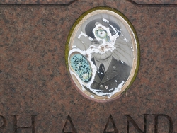Tombe du soldat américain ANDREUCCI Joseph ayant combattu en Normandie pendant la Seconde Guerre mondiale.