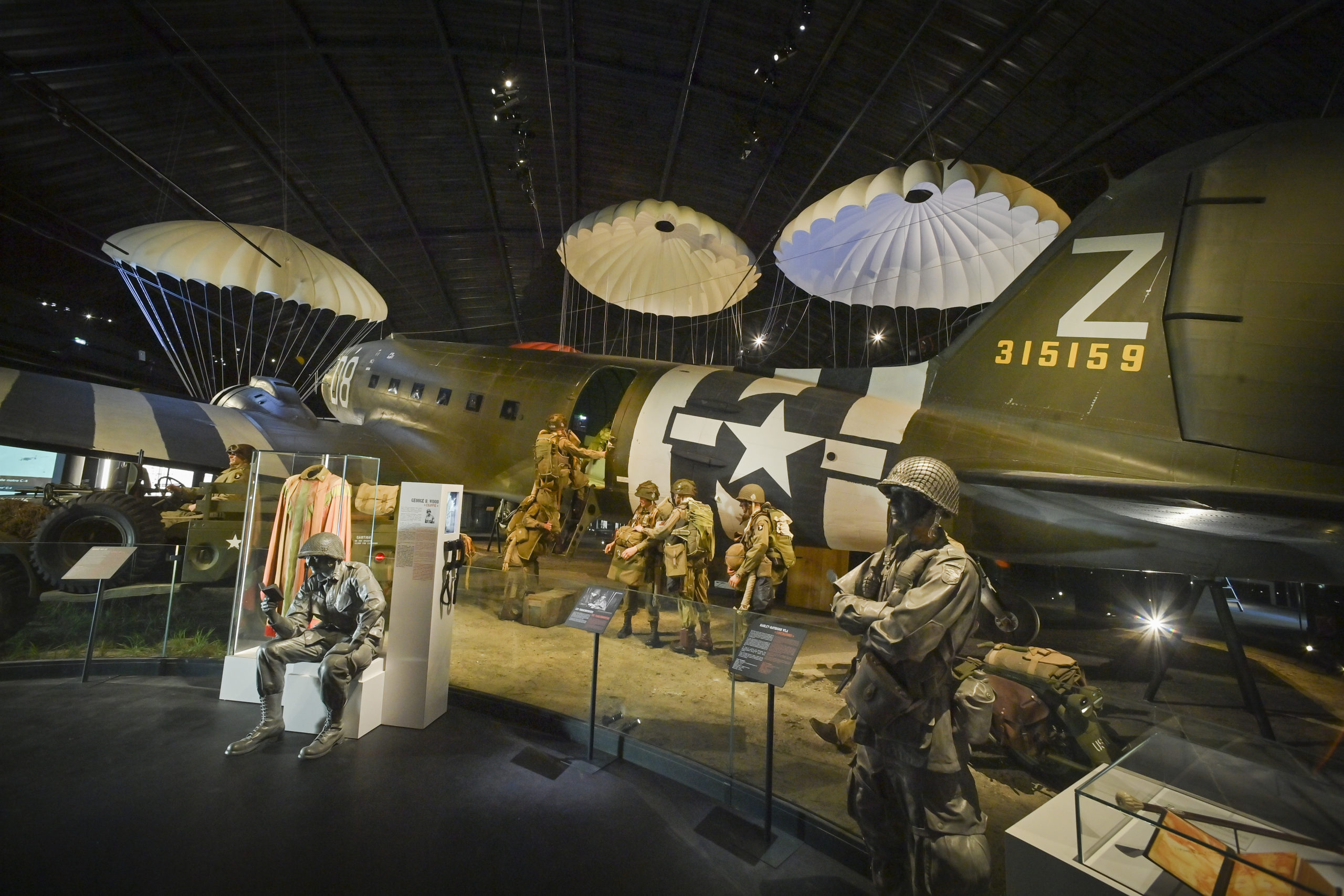 © Airborne Museum -  c47 douglas skytrain argonia